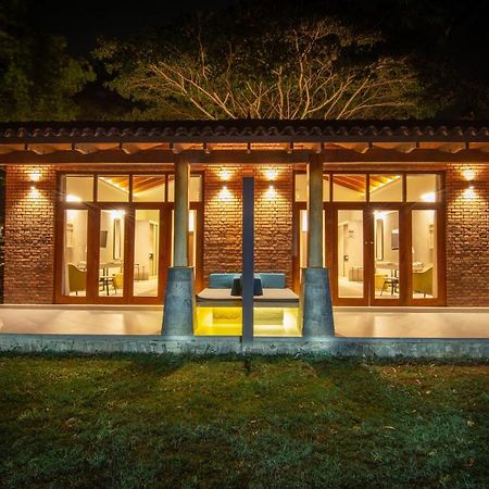 Victoria Golf Resort Digana Ngoại thất bức ảnh