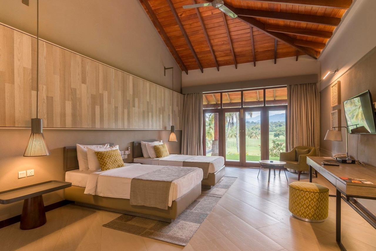 Victoria Golf Resort Digana Ngoại thất bức ảnh